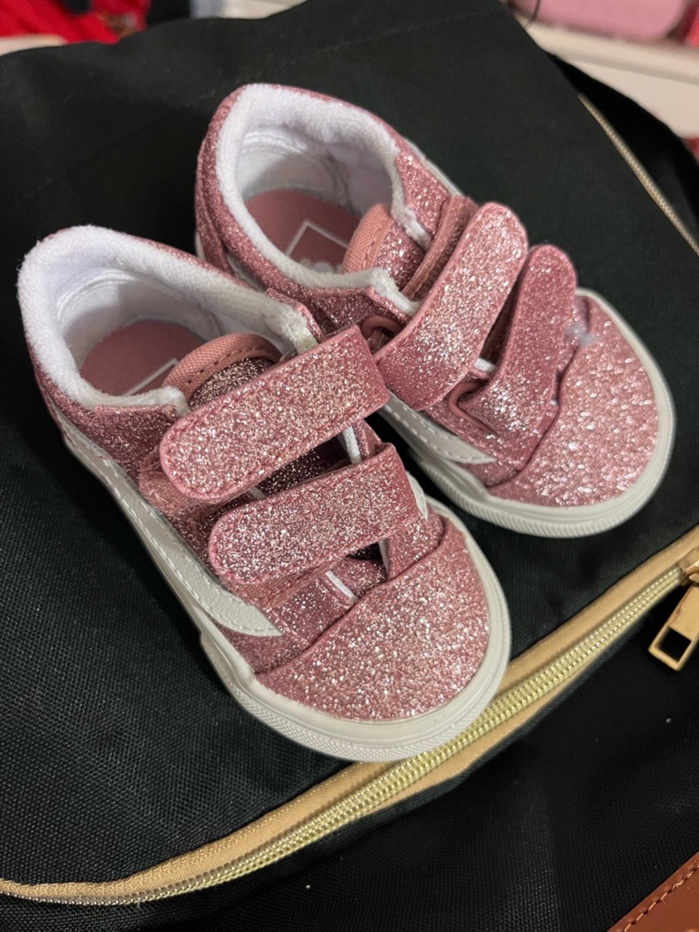 Kids Glitter Velcro Sneakers - Pink